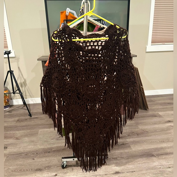 Handmade Women’s Brown Fringed Crochet-Knit Poncho❤️❤️One Size Plus-size - Picture 3 of 6